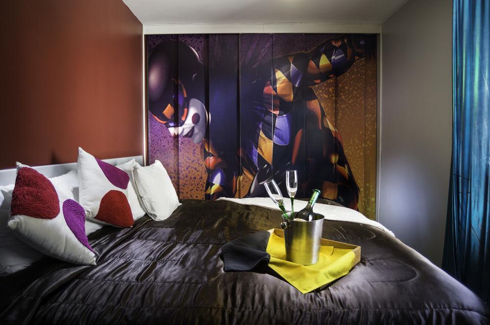 Dreams Boutique Hotel 3*